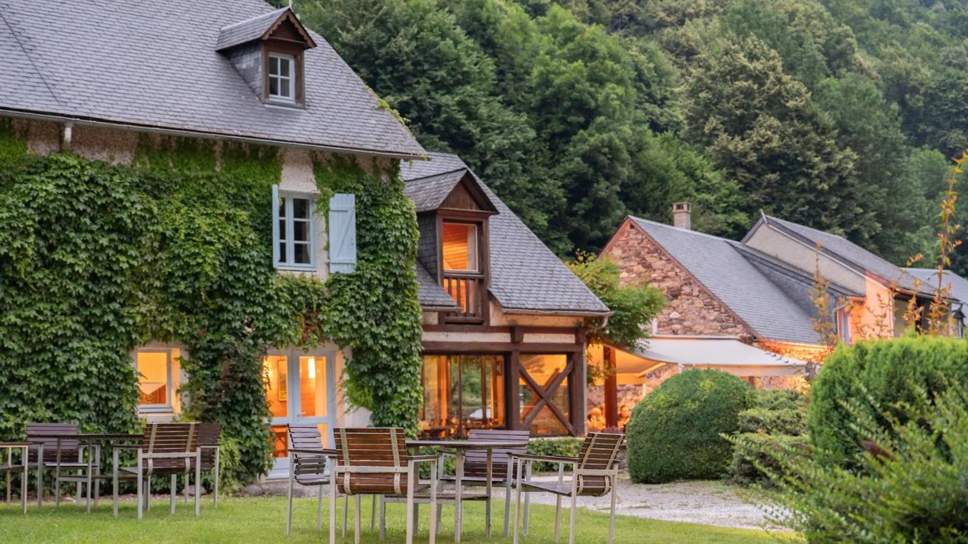 Hotel Domaine De Ramonjuan Bagnères-de-Bigorre