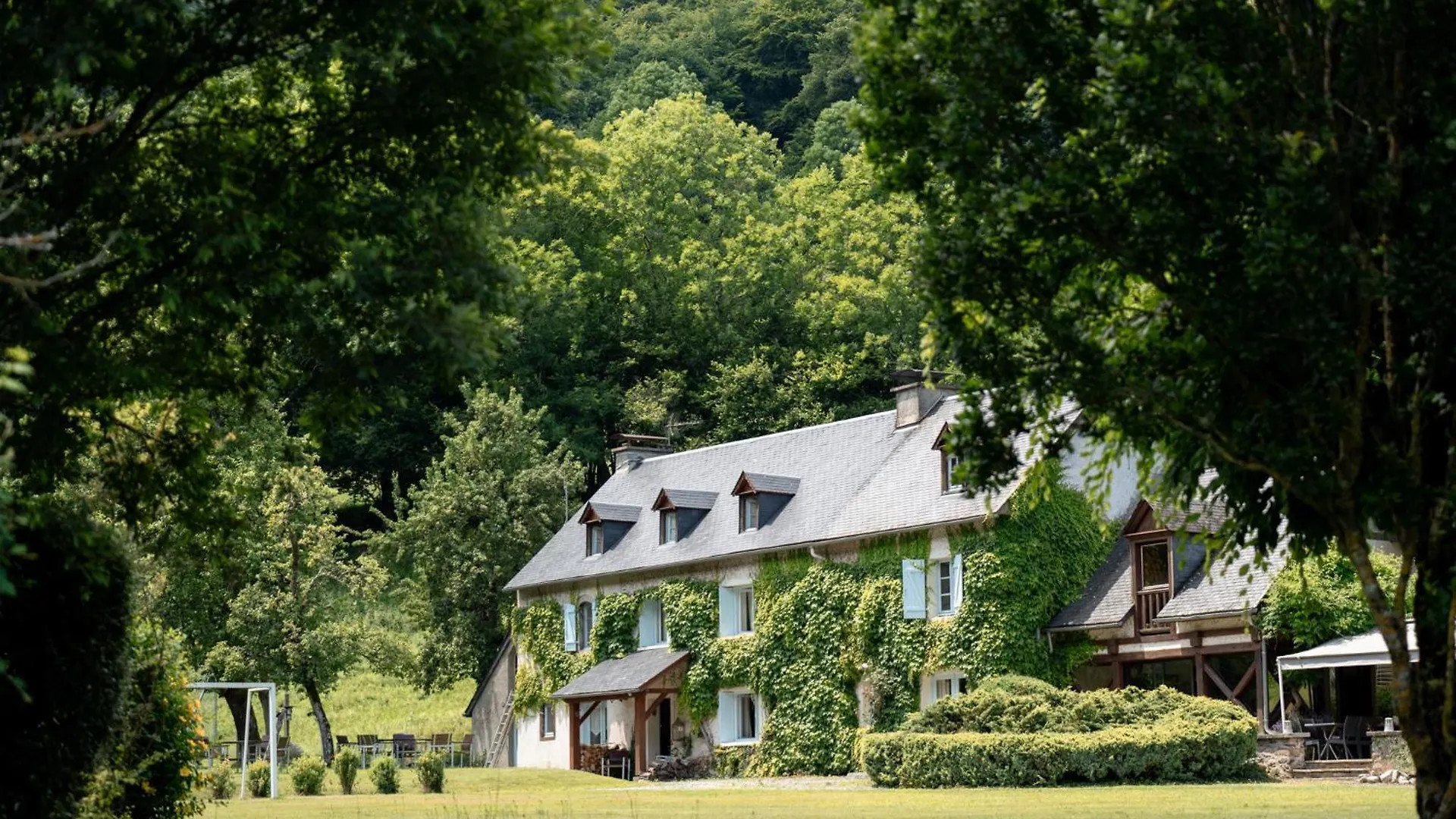 Hotel Domaine De Ramonjuan Bagnères-de-Bigorre