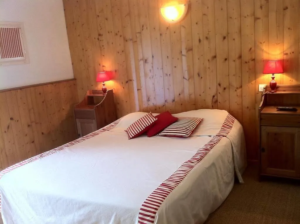 Domaine De Ramonjuan Hotel Bagnères-de-Bigorre 3*,